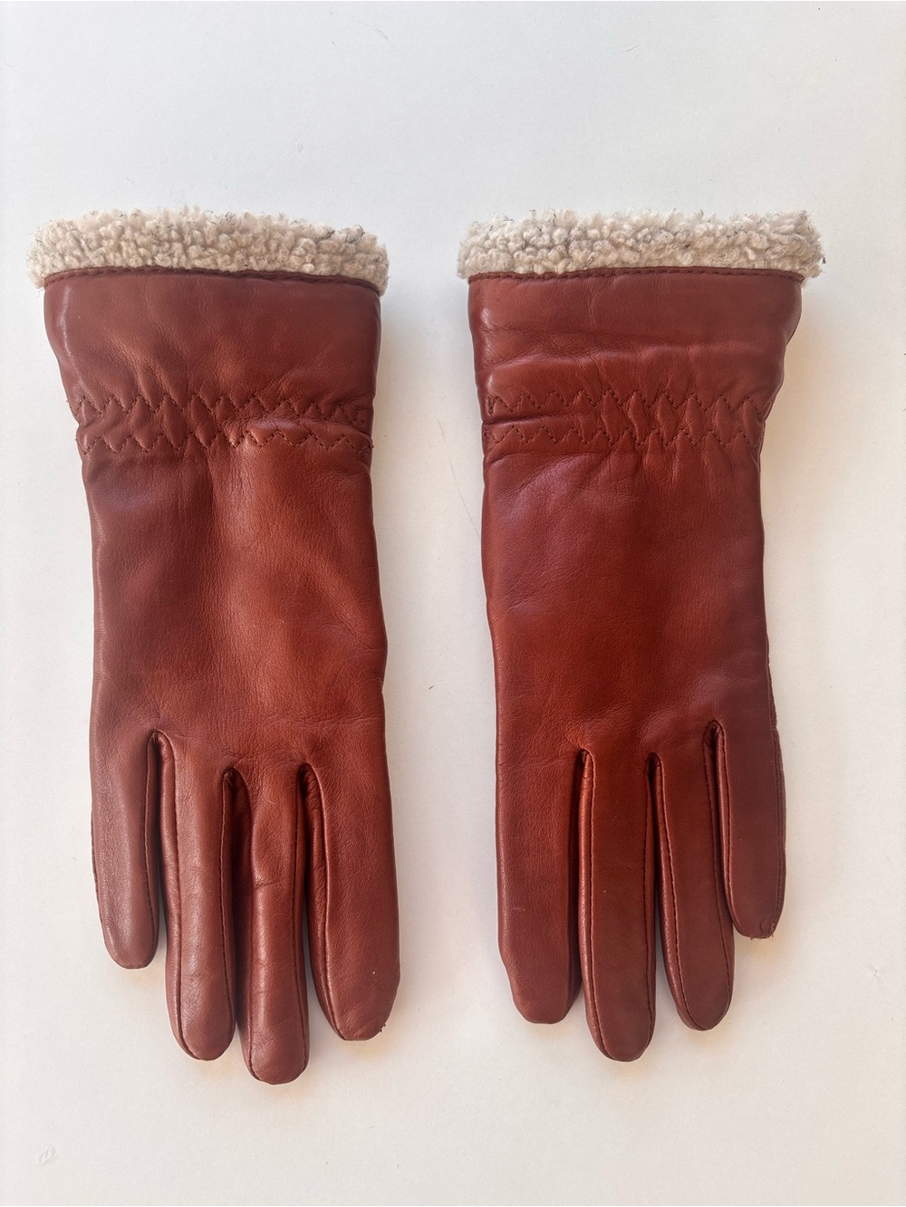 Brown Leather Sherpa-Lined Gloves